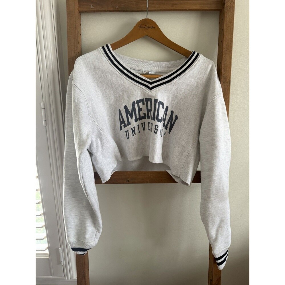 Champion White Cropped V-Neck Sweatshirt with Navy Trim